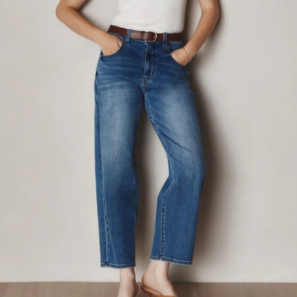 Quince medium blue barrel jean organic cotton 28